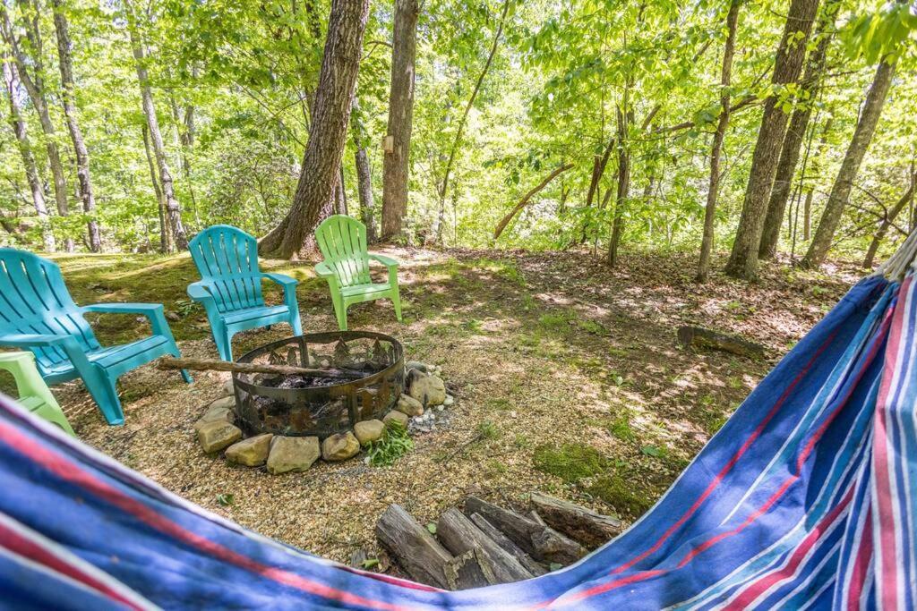 Pet Friendly Luxury Cabin Near Helen With Fire Pit Cleveland Exteriör bild