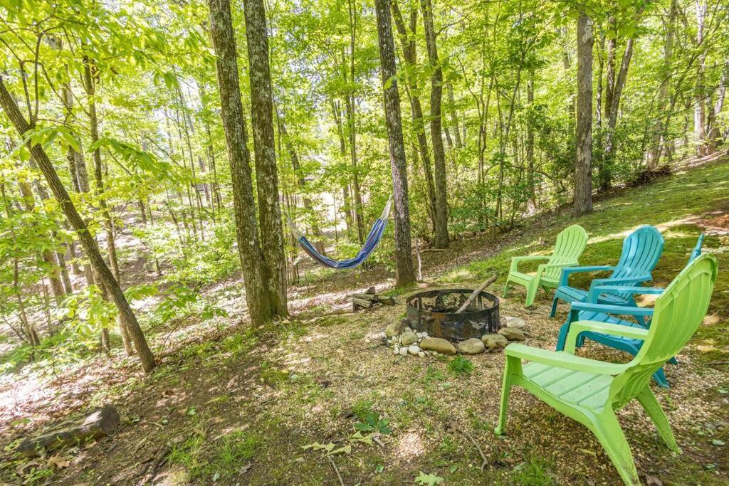 Pet Friendly Luxury Cabin Near Helen With Fire Pit Cleveland Exteriör bild