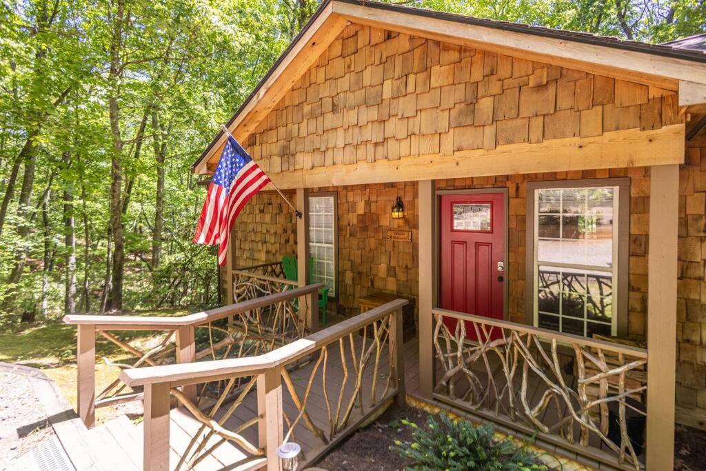 Pet Friendly Luxury Cabin Near Helen With Fire Pit Cleveland Exteriör bild